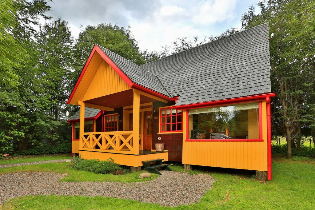 Hotel Y Cabanas Patagonia Green Puerto Aisen Ruang foto