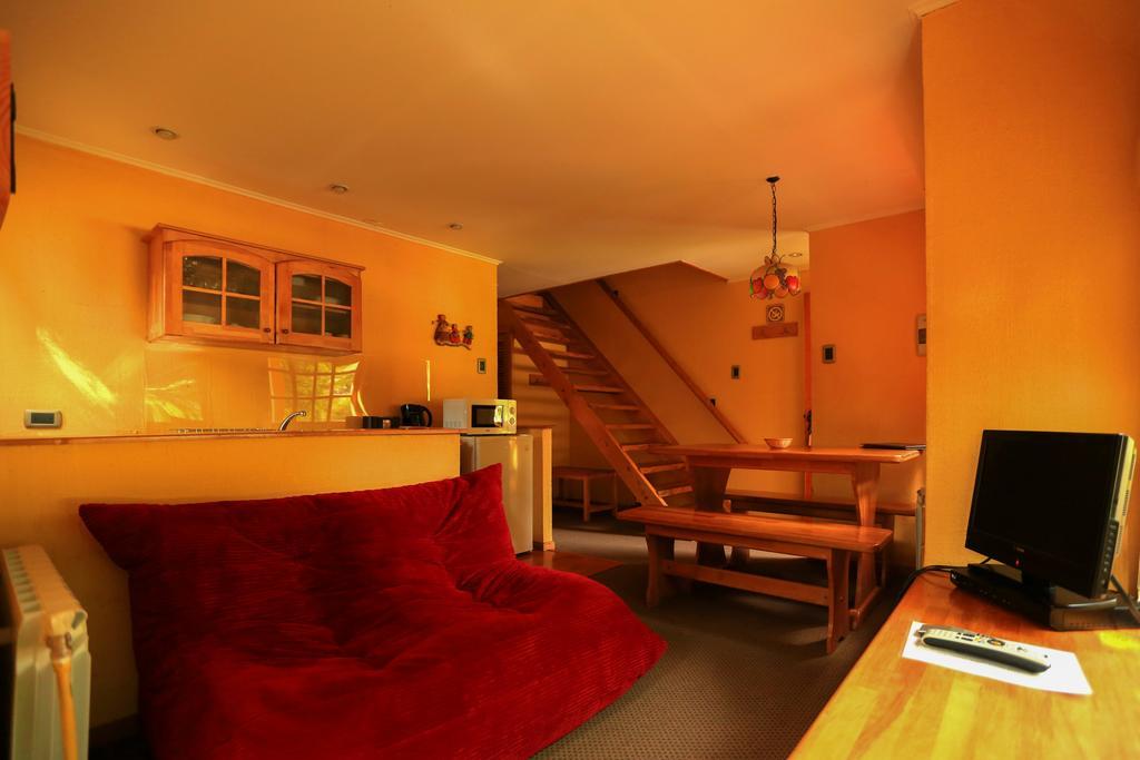 Hotel Y Cabanas Patagonia Green Puerto Aisen Ruang foto